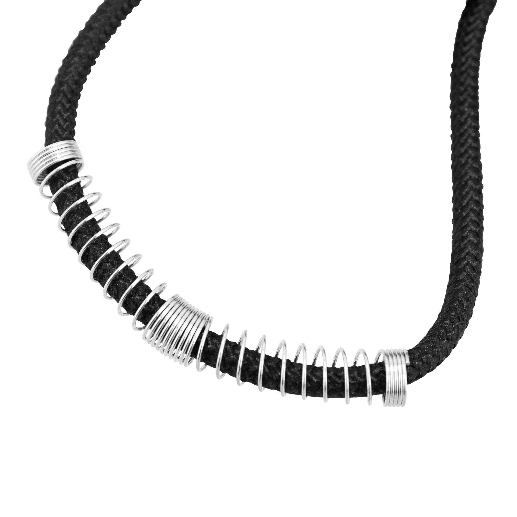 Kwalitatief springtouw met houten handgrepen zwart Kwalitatief springtouw met houten handgrepen zwart