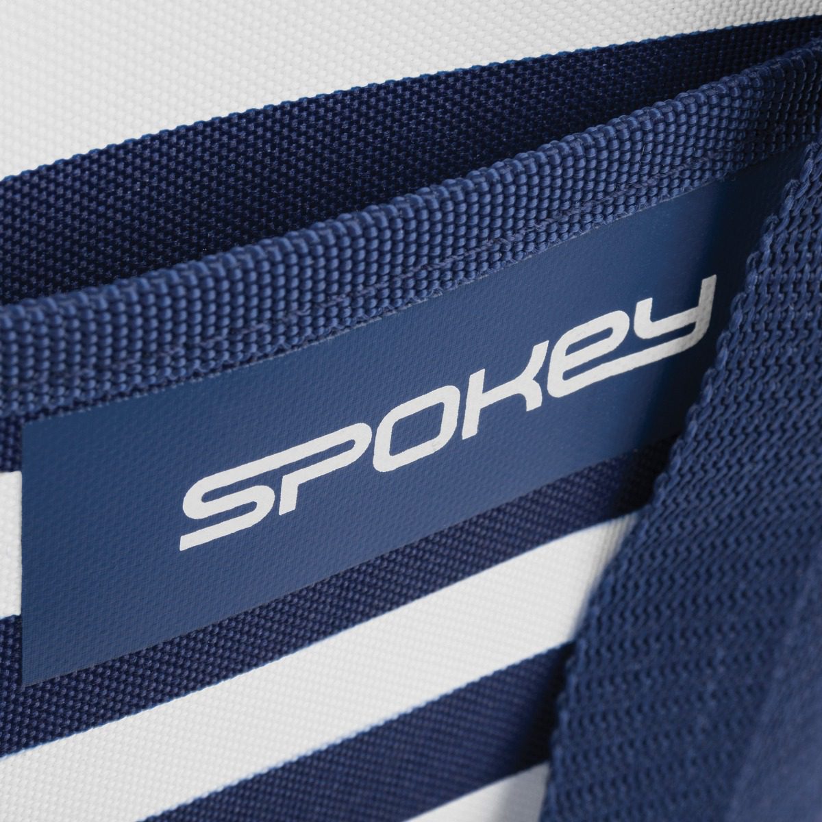 Spokey ACAPULCO koeltas blauw/wit 39x15x27 cm Spokey ACAPULCO koeltas blauw/wit 39x15x27 cm