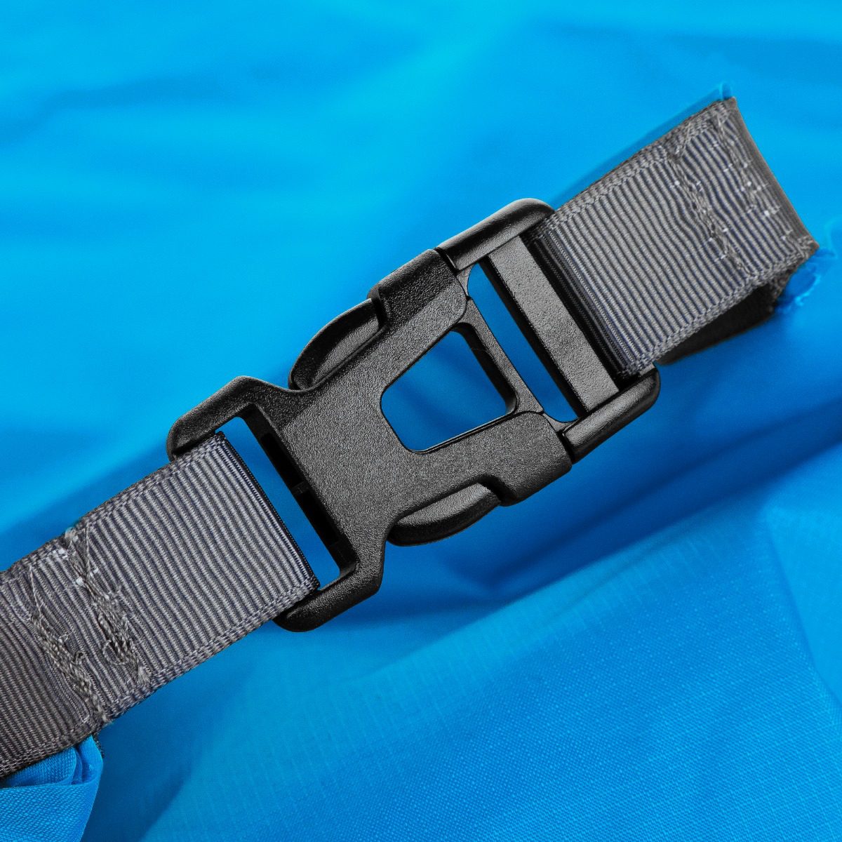 Spokey ultralight luchtbed blauw 5 cm Spokey ultralight luchtbed blauw 5 cm